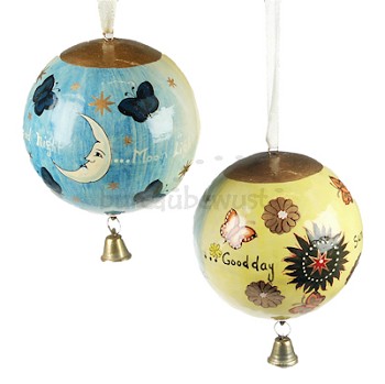 'Welcome to the World' baby-bal; 'zon en maan'